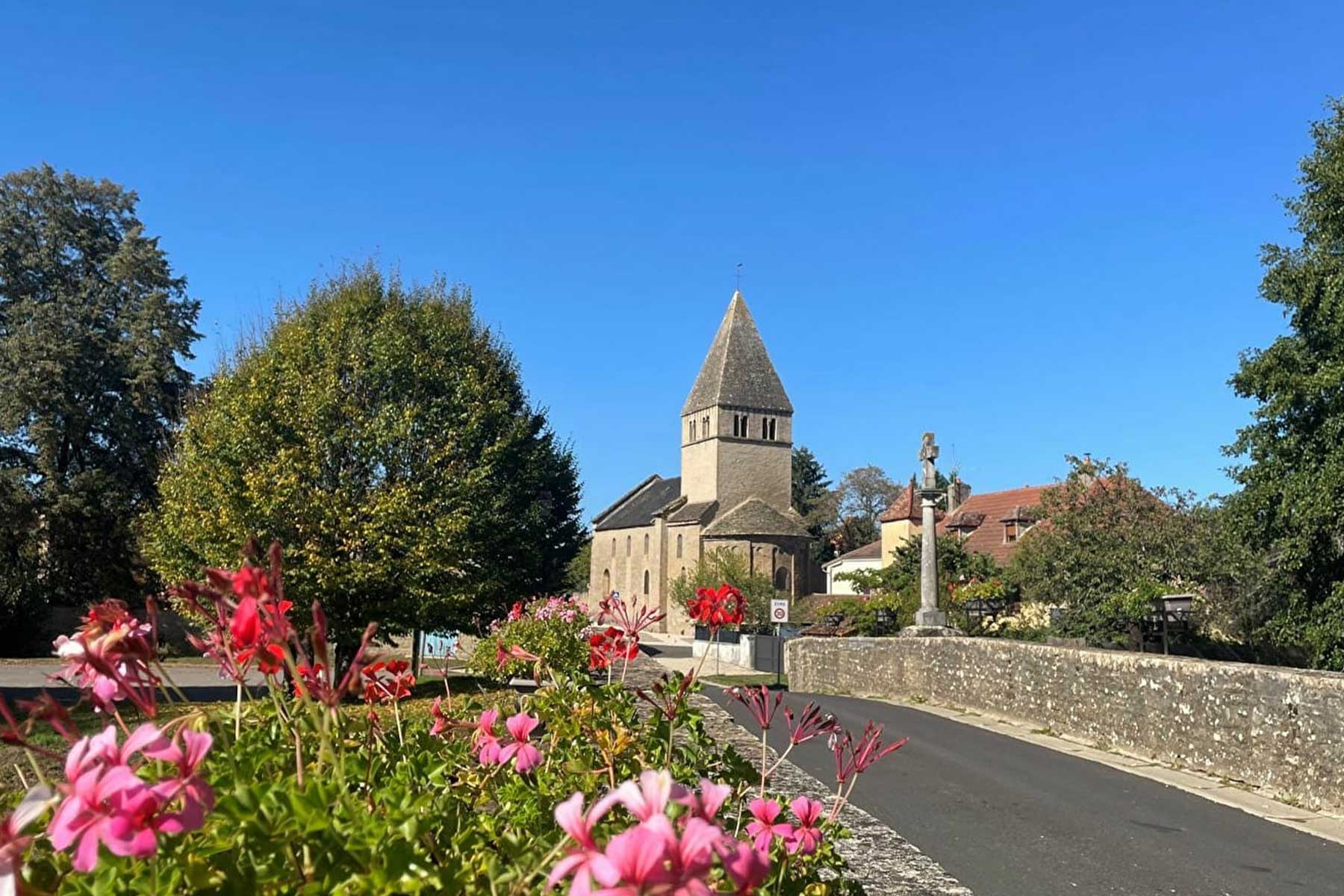 Genouilly (71) – Le jeu nous lie